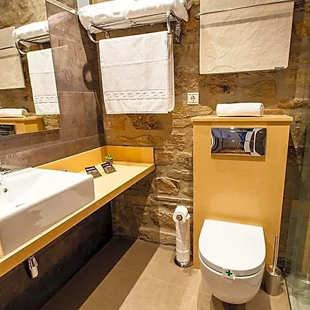 Hotel Montenegro Compostela 2*