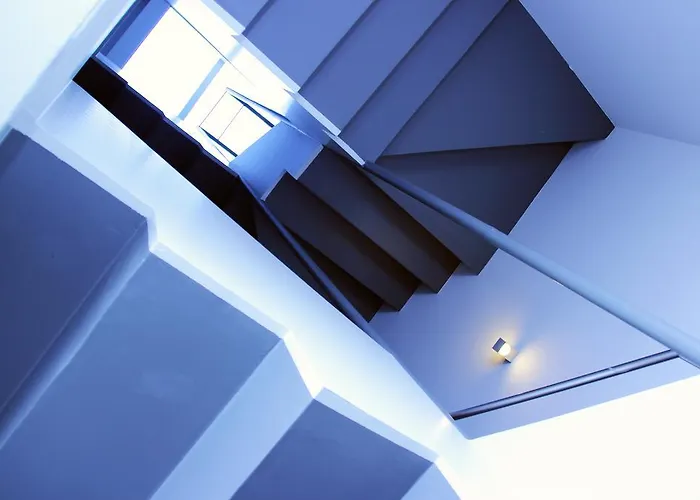 Montenegro Compostela 2*