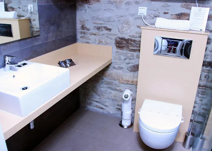 Montenegro Compostela Hotel 2*