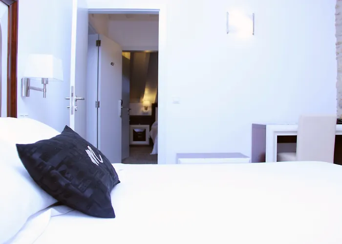 Montenegro Compostela 2* Santiago de Compostela