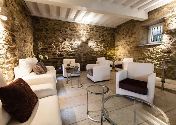 Montenegro Compostela Hotell 2*